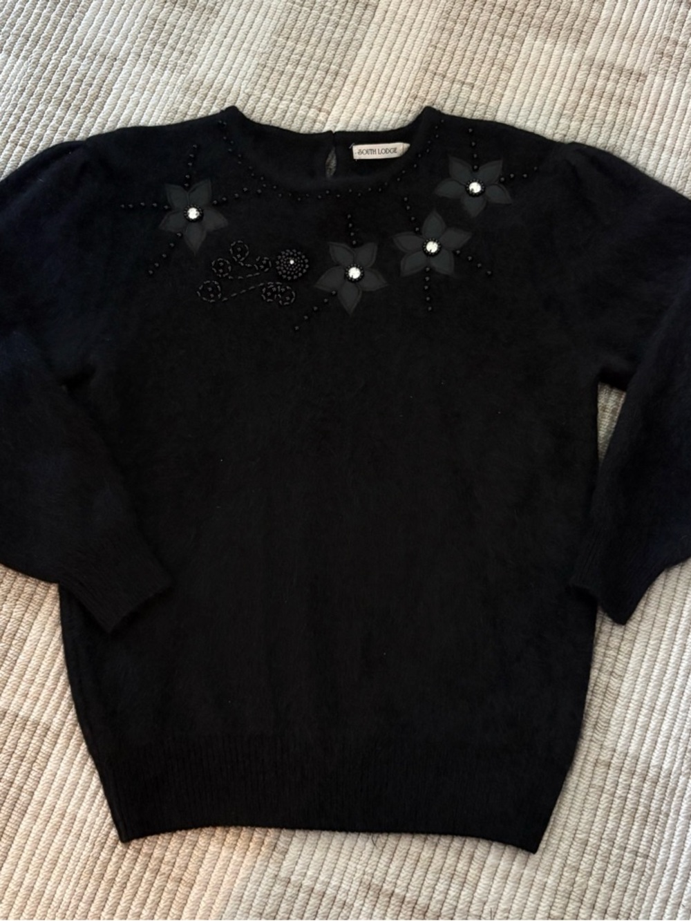 VTG South Lodge Wool Black Embellished Floral Crewneck Sweater